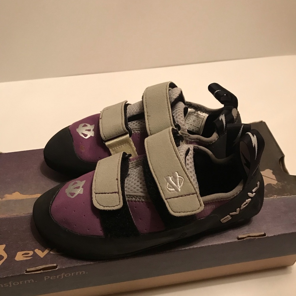 Evolv Elektra Women’s Size 5 Climbing Shoes